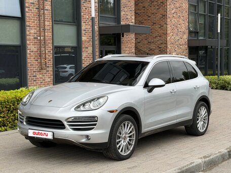 2010 Porsche Cayenne II (958), серый, 1895000 рублей, вид 1