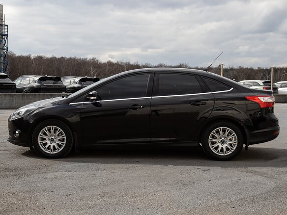 2013 Ford Focus III, чёрный, 1250000 рублей - вид 1