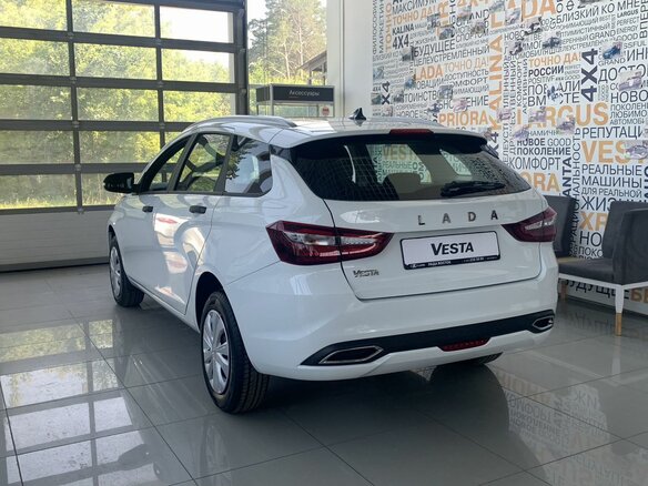 2025 Lada (ВАЗ) Vesta SW I Рестайлинг (NG), серый, 1899000 рублей - вид 3