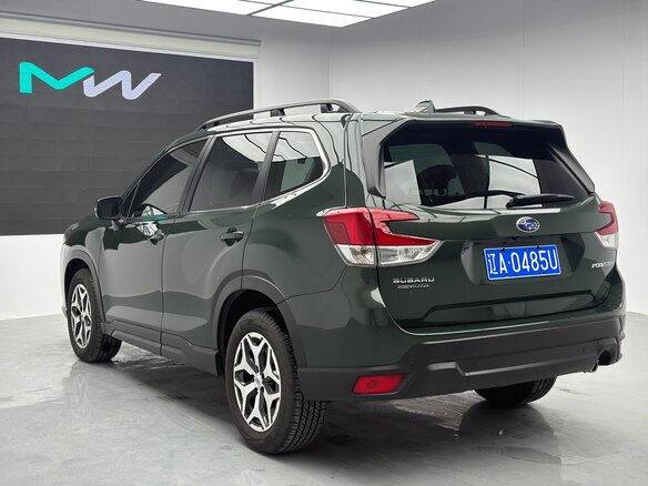 2022 Subaru Forester V Рестайлинг, зелёный, 3280000 рублей - вид 5