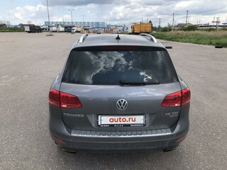 2010 Volkswagen Touareg II, серый, 2200000 рублей, вид 5