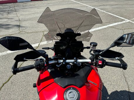 2021 Yamaha Tracer 900, красный, 1150000 рублей, вид 5