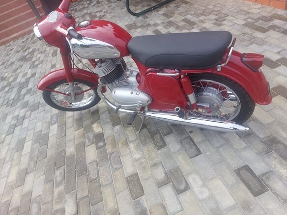 1973 Jawa 350/360, красный, 415000 рублей