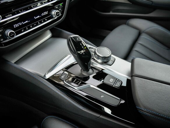 2019 BMW 5 серии 530i xDrive VII (G30/G31/G38), синий - вид 17