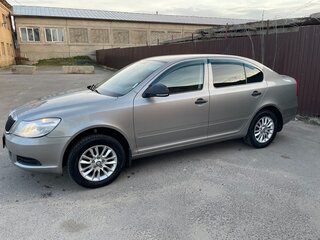 2010 Skoda Octavia II (A5) Рестайлинг, серый, 910000 рублей, вид 1