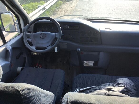 1999 Mercedes-Benz Sprinter, белый, 520000 рублей - вид 6