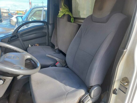 2013 Isuzu Elf (N-series), белый, 900000 рублей - вид 7