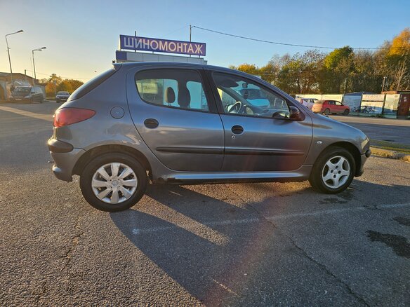 2008 Peugeot 206, серый, 235000 рублей - вид 7
