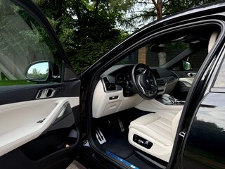 2022 BMW X6 30d III (G06), чёрный, 11100000 рублей, вид 1