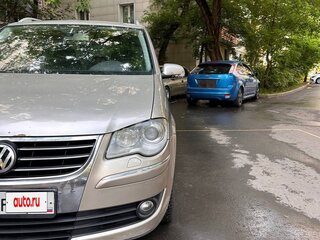 2007 Volkswagen Touran I Рестайлинг, бежевый, 450000 рублей, вид 3