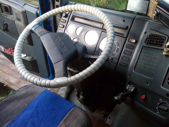 1996 DAF CF 75, синий, 750000 рублей - вид 14