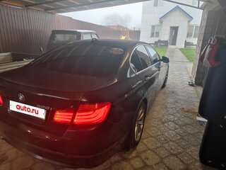 2012 BMW 5 серии 520i VI (F10/F11/F07), чёрный, 1800000 рублей, вид 3