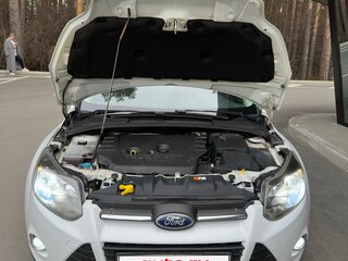 2012 Ford Focus III, белый, 820000 рублей, вид 3