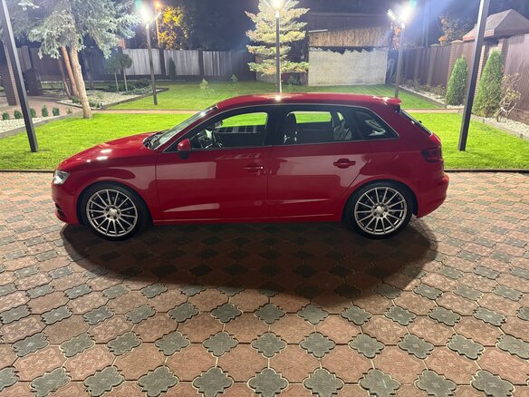 2013 Audi A3 III (8V), красный, 1250000 рублей - вид 12