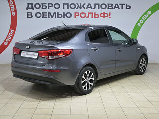 2016 Kia Rio III Рестайлинг, серый, 990000 рублей, вид 5