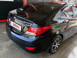 2013 Hyundai Solaris I, чёрный, 820000 рублей, вид 3