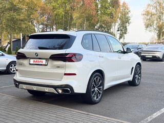 2025 BMW X5 40i IV (G05/G18) Рестайлинг, белый, 13000000 рублей, вид 4