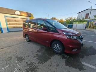 2018 Nissan Serena V (C27), пурпурный, 2100000 рублей, вид 2