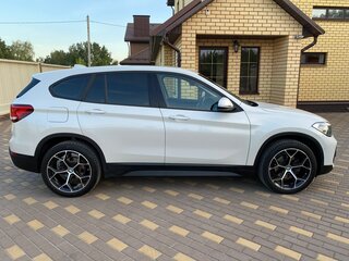 2021 BMW X1 18i sDrive II (F48) Рестайлинг, белый, 2970000 рублей, вид 5