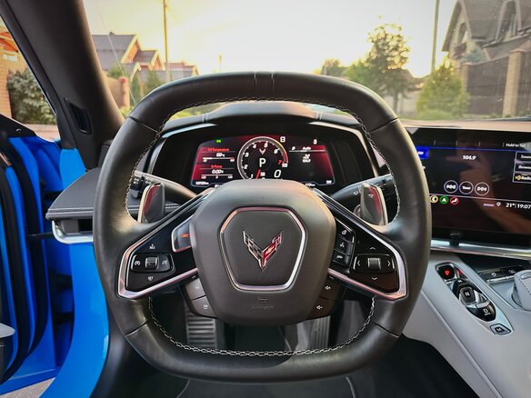 2020 Chevrolet Corvette Stingray C8, синий, 10200000 рублей - вид 15