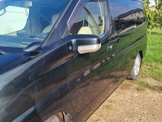2007 Nissan Elgrand II (E51), фиолетовый, 1230000 рублей, вид 2
