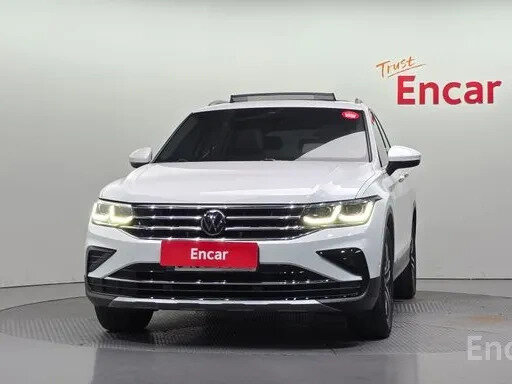 2022 Volkswagen Tiguan II Рестайлинг, белый, 3290000 рублей - вид 1