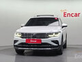 2022 Volkswagen Tiguan II Рестайлинг, белый, 3290000 рублей - вид 1