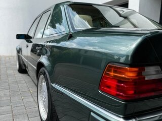 1993 Mercedes-Benz E-Класс 500 I (W124), зелёный, 12690032 рублей, вид 5