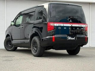 2022 Mitsubishi Delica D:5 I Рестайлинг, чёрный, 2350002 рублей, вид 3