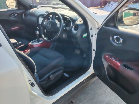 2011 Nissan Juke I, белый, 1100000 рублей - вид 9