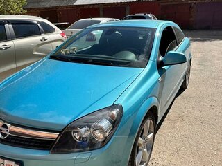 2010 Opel Astra GTC H Рестайлинг, голубой, 900000 рублей, вид 1