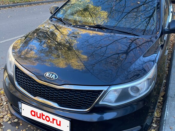 2016 Kia Rio III Рестайлинг, чёрный, 1050000 рублей - вид 1