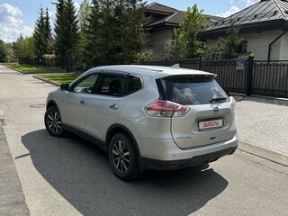 2017 Nissan X-Trail III, серебристый, 1500000 рублей, вид 3