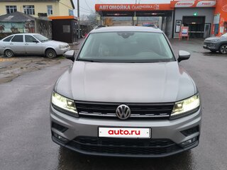 2020 Volkswagen Tiguan II, серый, 2550000 рублей, вид 2