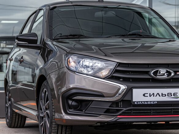2026 Lada (ВАЗ) Granta Sport I Рестайлинг, коричневый, 1607000 рублей - вид 2