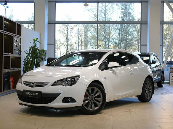 2012 Opel Astra GTC J Рестайлинг, белый
