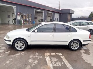 1998 Volkswagen Passat B5, белый, 430000 рублей, вид 4