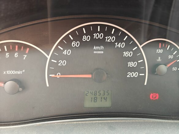 2010 Lada (ВАЗ) Priora I, белый, 310000 рублей - вид 4