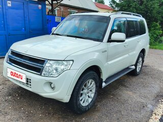 2013 Mitsubishi Pajero IV Рестайлинг 1, белый, 1950000 рублей, вид 2