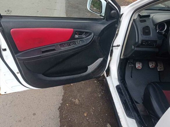 2012 Geely MK Cross I, белый, 210000 рублей - вид 8