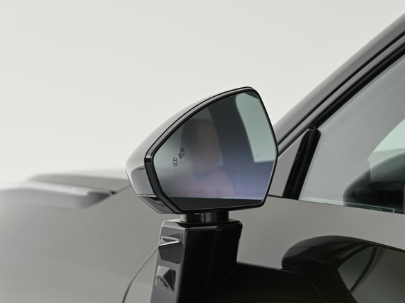 2026 Lynk & Co 08 EM-P 38.2 kWh I Рестайлинг, зелёный, 5557000 рублей - вид 11