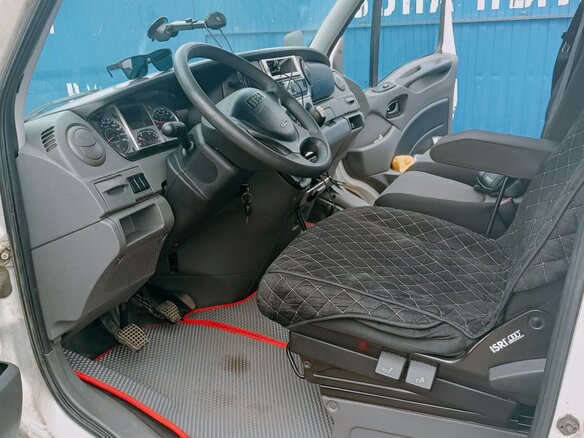 2011 Iveco Daily, белый, 1300000 рублей - вид 21
