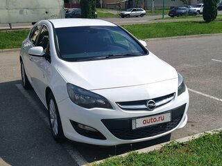 2014 Opel Astra J Рестайлинг, белый, 1250000 рублей, вид 1