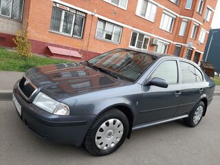 2008 Skoda Octavia I (A4) Рестайлинг, серый, 650000 рублей, вид 1