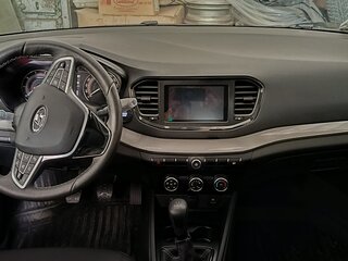 2023 Lada (ВАЗ) Vesta I Рестайлинг (NG), белый, 1400000 рублей, вид 4