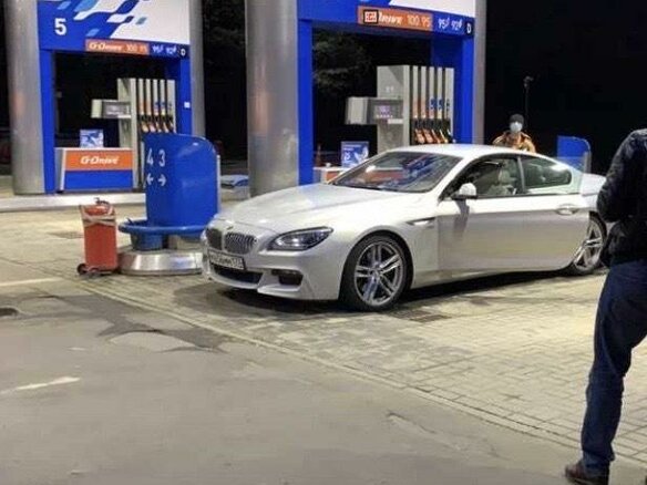2011 BMW 6 серии 650i xDrive III (F06/F13/F12), серебристый