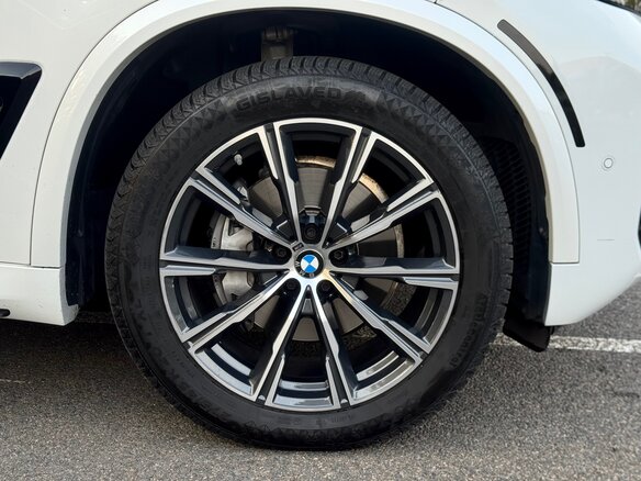 2025 BMW X5 40i IV (G05/G18) Рестайлинг, белый, 13000000 рублей - вид 10