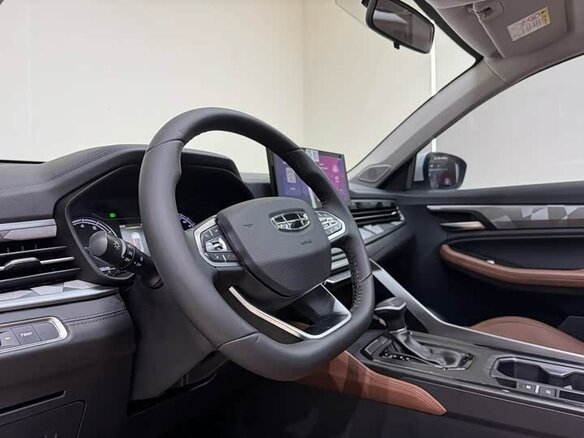 2024 Geely Vision X6 Pro, белый, 1060000 рублей - вид 23
