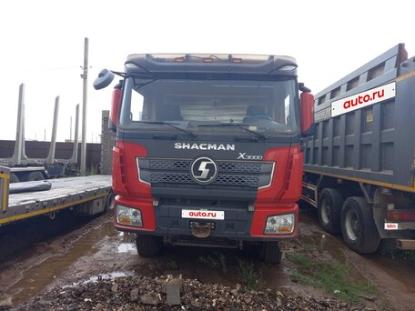 2023 Shacman (Shaanxi) SX3318, красный, 4115000 рублей, вид 2