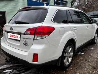 2012 Subaru Outback IV Рестайлинг, белый, 1500000 рублей, вид 5